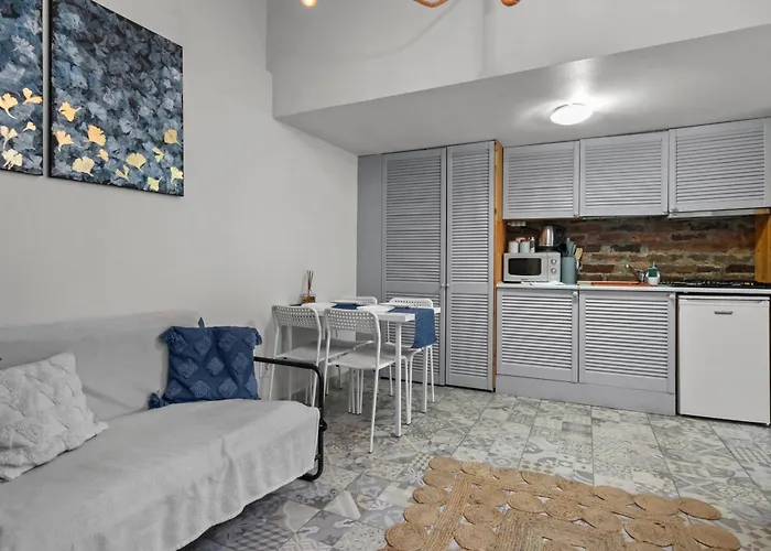 Vespasian 5 Bucureşti